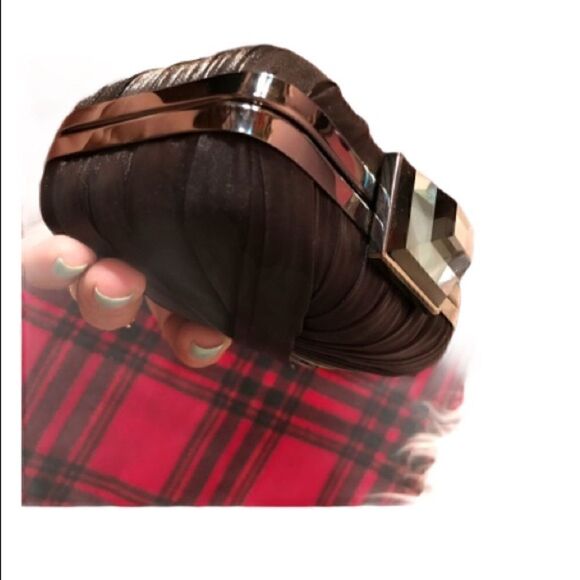 Sandra Roberts black classic clutch - Picture 3 of 8